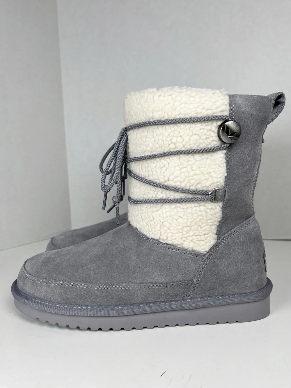 KOOLABURA By UGG Women’s Size 8 Gray Suede Michon Short Wraparound Lace Boot